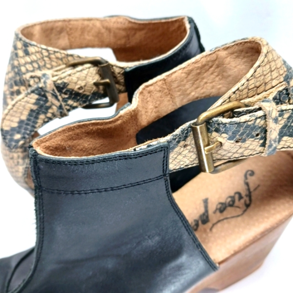 FREE PEOPLE Amber Orchard Black & Reptile Platform Ankle Open Clog Bootie EUC - Picture 4 of 16